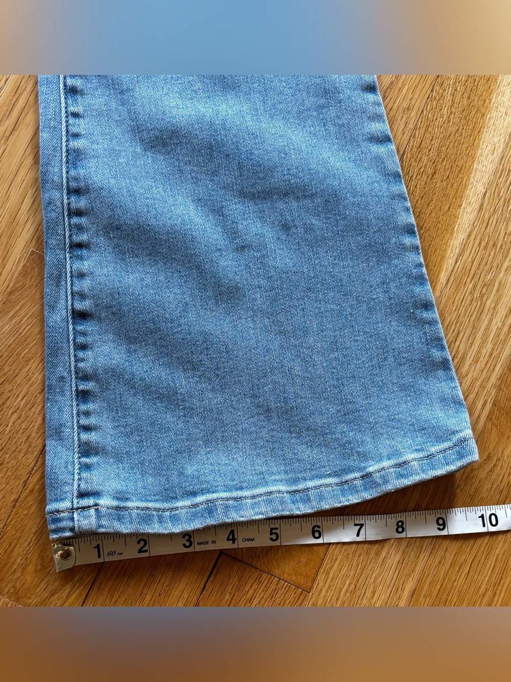Lucky Brand Stevie High Rise Flare Jeans Women’s Size 6/28 Light Wash Stretch - Picture 6 of 9